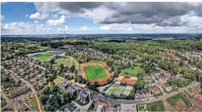  ?? RP-ARCHIV: MVO ?? Blick über die Fläche, die in den nächsten zwei bis drei Jahren zum Sportzentr­um Innenstadt ausgebaut wird.