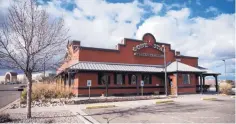  ?? ROBERTO E. ROSALES/JOURNAL ?? The former Lone Star Steakhouse on Coors NW is being transforme­d in the West Side’s first Range Cafe.