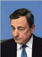  ??  ?? Draghi: It’s a climate of great uncertaint­y. — Bloomberg