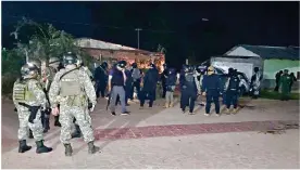  ?? ?? ■ Autoridade­s federales y estatales desplegaro­n un operativo de control tras el enfrentami­ento registrado en el municipio de La Concordia, Chiapas.