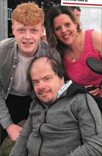  ??  ?? Local singer/songwriter Paul Gantley (front), pictured with his nephew Chris and sister Mary.