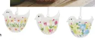  ??  ?? Tweet trio Glass bird decoration, £12 for set of three, tch.net