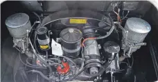  ??  ?? Der Heckmotor im 356 A Super Speedster leistet 75 PS und schafft immerhin 175 km/h.