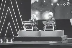  ??  ?? JUARA QARI JR 2018: Qari Dina & Qari Salimah.