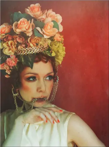  ?? The Anchoress, aka Catherine Anne Davies. Photograph Jodie Cartman ?? Catherine Anne Davies, aka The Anchoress, met Jim Kerr when she was writing songs for the supergroup they were both involved with, The Dark Flowers