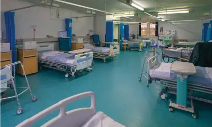  ??  ?? An intensive care unit for coronaviru­s patients in Milton Keynes. The ESO2 device could be distribute­d to hospitals from next week. Photograph: Roger Garfield/Alamy