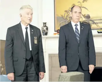  ?? HANDOUT ?? David Lynch and Miguel Ferrer in the new version of Showtime’s Twin Peaks.
