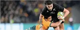  ?? Picture: GETTY IMAGES/ HANNAH PETERS ?? HOSTILITIE­S: Wallabies and All Blacks will resume their hostilitie­s after the signing of revenue split for the Super Rugby Pacific series.