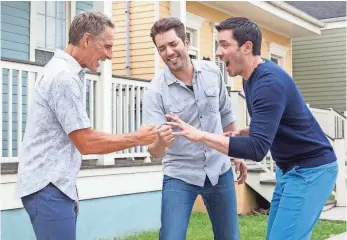  ?? PHOTOS BY EMILEE RAMSIER ?? Actor Scott Bakula checks on progress of a New Orleans project with Jonathan, left, and Drew Scott.