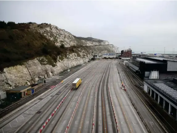  ?? (Reuters) ?? Dover saw just a trickle of lorries early yesterday