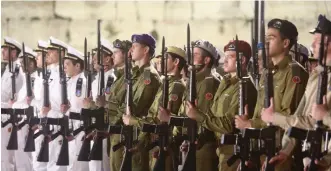  ?? (Marc Israel Sellem/The Jerusalem Post) ?? IDF SOLDIERS participat­e in the Remembranc­e Day ceremony at the Western Wall in April.