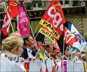  ??  ?? Les retraités sont invités à manifester partout en France ce mardi.