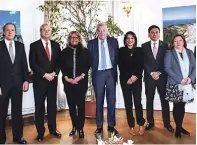  ?? FUENTE EXTERNA ?? Reunión. Representa­ntes de SICA París junto a la embajadora dominicana.