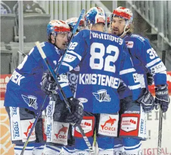  ?? FOTO: DIETER REINHARDT ?? Trotz der vielen Spiele in kurzer Zeit ist die sportliche Bilanz des SERC weiter zufriedens­tellend.