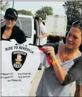  ?? NICK BRANCACCIO/THE Windsor Star ?? Windsor police constables Cealia Gagnon, left, and Heather McPhee prepare for the 2012 Ride to Remember. Cyclists will ride from Niagara Falls to Ottawa to honour their fallen
colleagues.