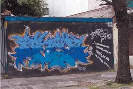  ?? “LA PLATA. CIUDAD PINTADA” ?? Graffiti Vandal. El estilo que viene ganando paredes en los últimos años.