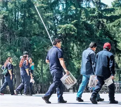  ?? /ROBERTO HERNÁNDEZ ?? No es legal el pedir una fianza a alguien para poder prestar un servicio y para poder trabajar, explica Maillard Barquera