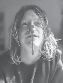  ?? CHANTAL ANDERSON/THE NEW YORK TIMES ?? Caleb Landry Jones, who is seen March 21 at his home in Los Angeles, portrays a mass shooter in the Australian drama “Nitram.”
