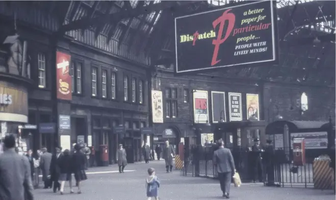  ??  ?? 2 A rare colour picture of the main concourse at Princes Street Station. Below right, children are enthralled by a model railway set up in the station; below left, checking the time on the station clock