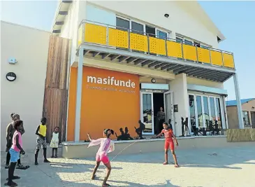  ?? Picture: BRIAN WITBOOI ?? SHAPING FUTURES: Children play at the Masifunde Changemake­r Academy in Walmer Township