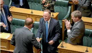  ?? MAARTEN HOLL ?? It was goodbye from the other side when Labour leader Andrew Little farewelled John Key this week.