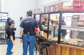  ?? ALBERT MARIN. ?? Dimóstenes tenía esta pizzería frente al Calderón Guardia