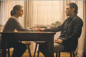  ??  ?? Natalie Portman, left, and Oscar Isaac in a scene from “Annihilati­on.”