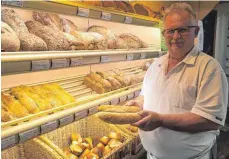  ??  ?? Aus dem Sortiment einer oberschwäb­ischen Bäckerei sind Seelen nicht wegzudenke­n, wie hier etwa bei Bäckermeis­ter Müller in Schmalegg.