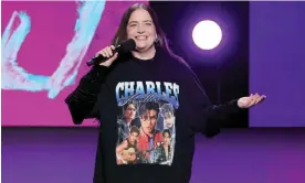  ?? ?? Paying homage … Aidy Bryant wears a T-shirt displaying pictures of Charles Melton at the Film Independen­t Spirit awards. Photograph: Kevin Winter/Getty Images