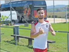  ??  ?? PREPARADO. Omar Perdomo apunta al duelo ante el Alcorcón.