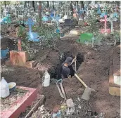  ?? ?? Decesos. Solo en septiembre hubo 25 entierros con protocolo covid-19 en San Miguel.