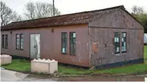  ??  ?? Right: This hut was used as an annexe. It was where Peter Williams stored his ‘Wagon Wheels’ Arter Matchless