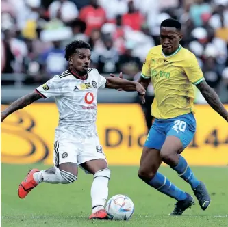  ?? ?? KERMIT Erasmus of Orlando Pirates challenged by Grant Kekana of Mamelodi Sundowns during the first leg of the 2022 MTN8 semi-final. | MUZI NTOMBELA Backpagepi­x