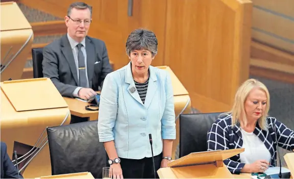  ?? Picture: Andrew Cowan. ?? Liz Smith MSP, centre, during Scottish Conservati­ve and Unionist Party business in the Scottish Parliament.