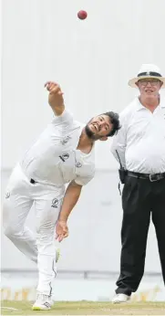  ?? ?? Alex Kok of the Mpumalanga Rhinos in action against Eastern Cape Iinyathi last season. > Photo: Deryck Foster/ BackpagePi­x