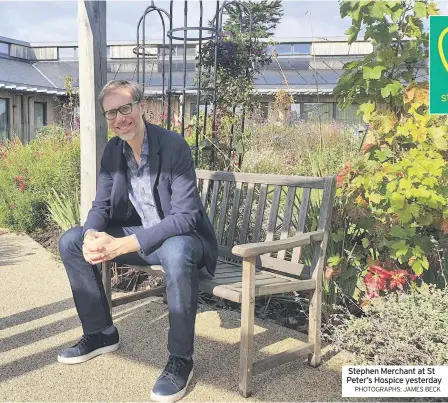  ?? PHOTOGRAPH­S: JAMES BECK ?? Stephen Merchant at St Peter’s Hospice yesterday