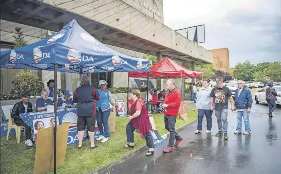  ?? Photos: Delwyn Verasamy ?? Heavy weather: Voters with environmen­tal concerns will be hard put to find coherent climate change policies in the manifestos of the big three parties, the ANC, Democratic Alliance and Economic Freedom Fighters, when they head to the polls on 1 November.