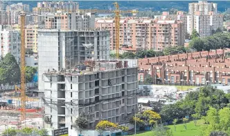  ?? ARCHIVO / ADN ?? Con el nuevo POT se busca poner al día el déficit habitacion­al de la ciudad que se viene acumulando.