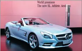  ?? ALEXANDRA STRAUB — FOR THE PROVINCE ?? Mercedes-benz introduced the world to the new SL, meaning Super Lightweigh­t.