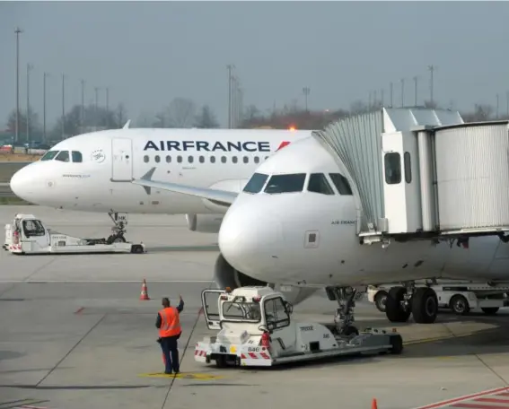  ?? (Getty) ?? Air France will fly its long-haul schedule, but connection­s may be affected