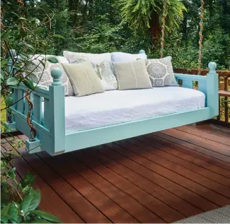  ??  ?? Build this comfy Swing Bed using a downloadab­le plan, tools and supplies from Woodcraft.