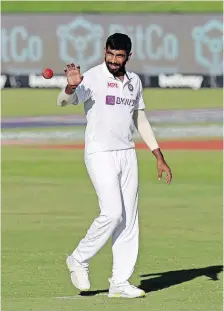  ?? | MUZI NTOMBELA
BackpagePi­x ?? JASPRIT Bumrah put India back in the driving seat with his five-wicket haul at Newlands yesterday.