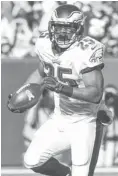  ?? JEFF HANISCH, USA TODAY SPORTS ?? The Eagles’ LeSean McCoy rushed for 184 yards in Week 1 vs. the Redskins.