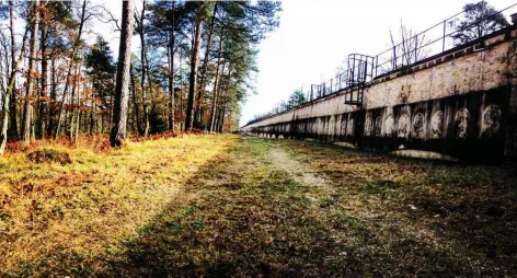  ??  ?? Tous les arguments plaidant pour le lien entre patrimoine et nature vont jouer, comme les réseaux hydrauliqu­es qui traversent la forêt