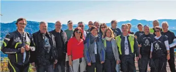  ?? FOTO: VEREIN ?? Zum Saisonabsc­hluss gibt es ein Gruppenfot­o auf dem Sulzberg.