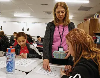  ?? BILL LACKEY/STAFF ?? Joanne Gilley, a teacher at Clark-shawnee Middle School, is a Excellence in Teaching Award winner. Her mom was an English teacher, and her dad was an accounting professor.