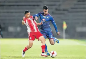  ?? Picture: BACKPAGEPI­X ?? FIERY CLASH: Keegan Ritchie of SuperSport United is challenged by Devon Saal of Maritzburg United during their MTN8 semifinal match which ended in a 1-1 draw at the Lucas Moripe Stadium, in Atteridgev­ille on ASaturday