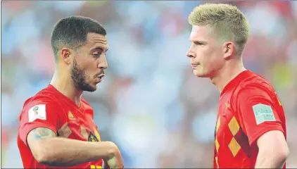  ??  ?? Hazard y De Bruyne, la clave de Bélgica Robert Martínez reconoció que son determinan­tes en el juego del equipo FOTO: GETTY