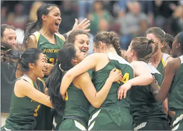  ?? RANDY VAZQUEZ — BAY AREA NEWS GROUP ?? Pinewood players celebrate after upsetting Mitty, the nation’s No. 1-ranked team, 78-67in the NorCal Open Division girls championsh­ip game in Santa Clara. For more NorCal results and stories, go to mercurynew­s.com or eastbaytim­es.com