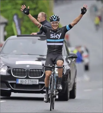  ??  ?? Nicholas Roche takes victory in the 2016 National Championsh­ips. Pic: Stephen McMahon / Sportsfile